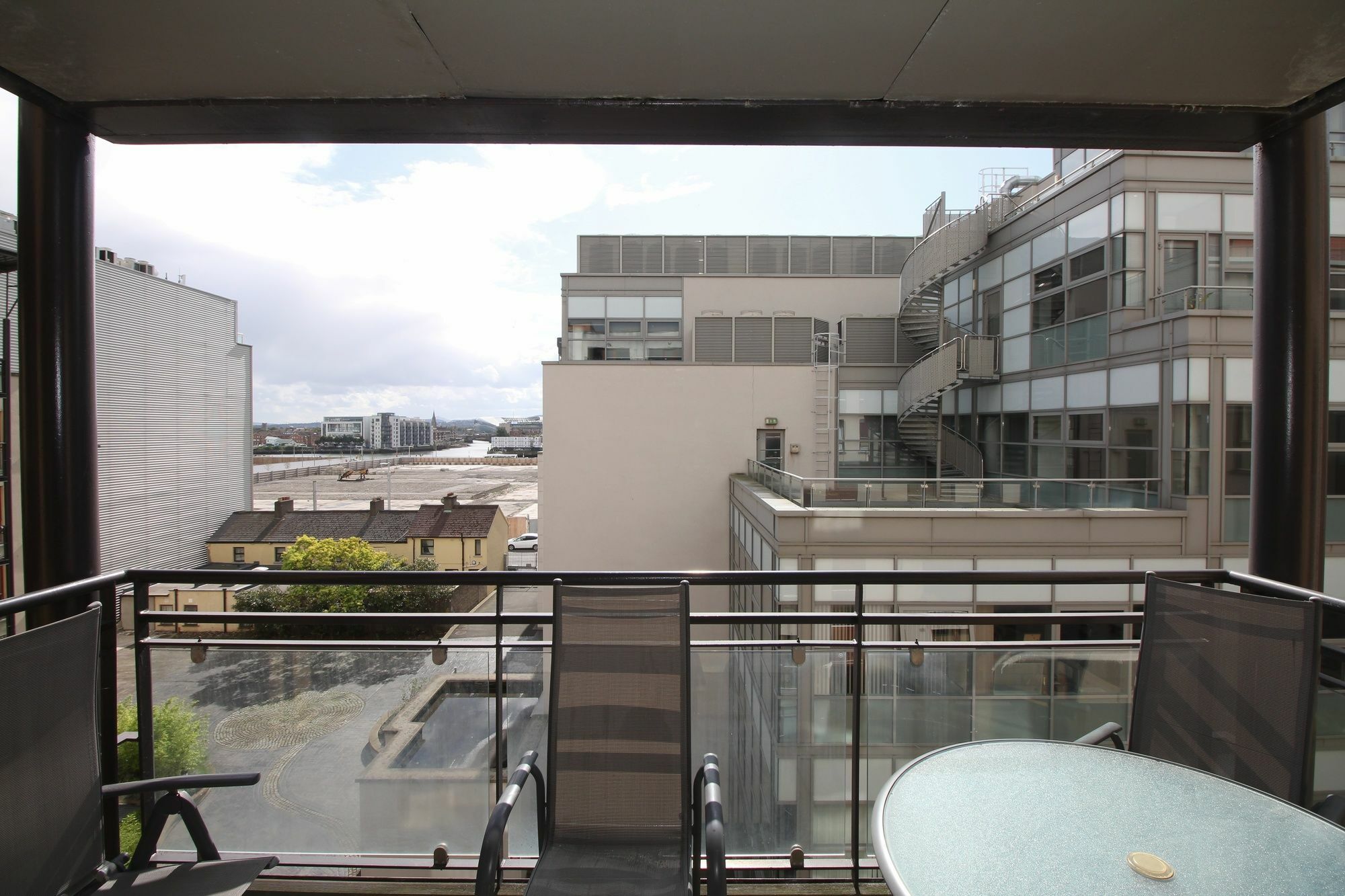 Point Village Modern Apartment Dublin Exterior photo